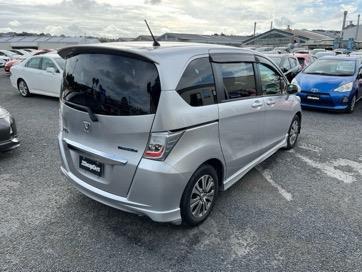 2012 Honda Freed HYBRID 7 SEATER