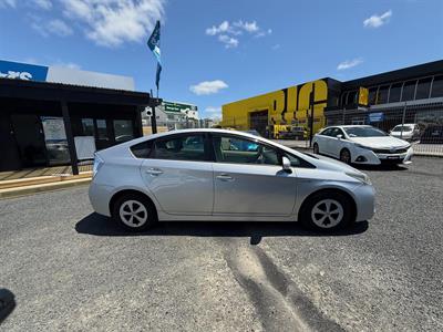 2012 Toyota Prius Hybrid