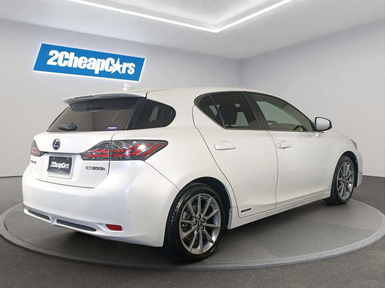 2013 Lexus CT200h Hybrid