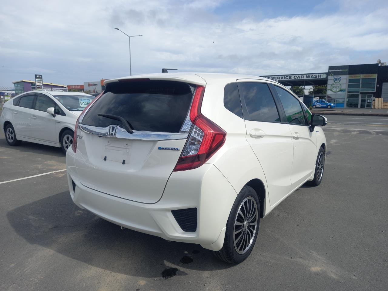 2013 Honda Fit Jazz Hybrid Late Shape