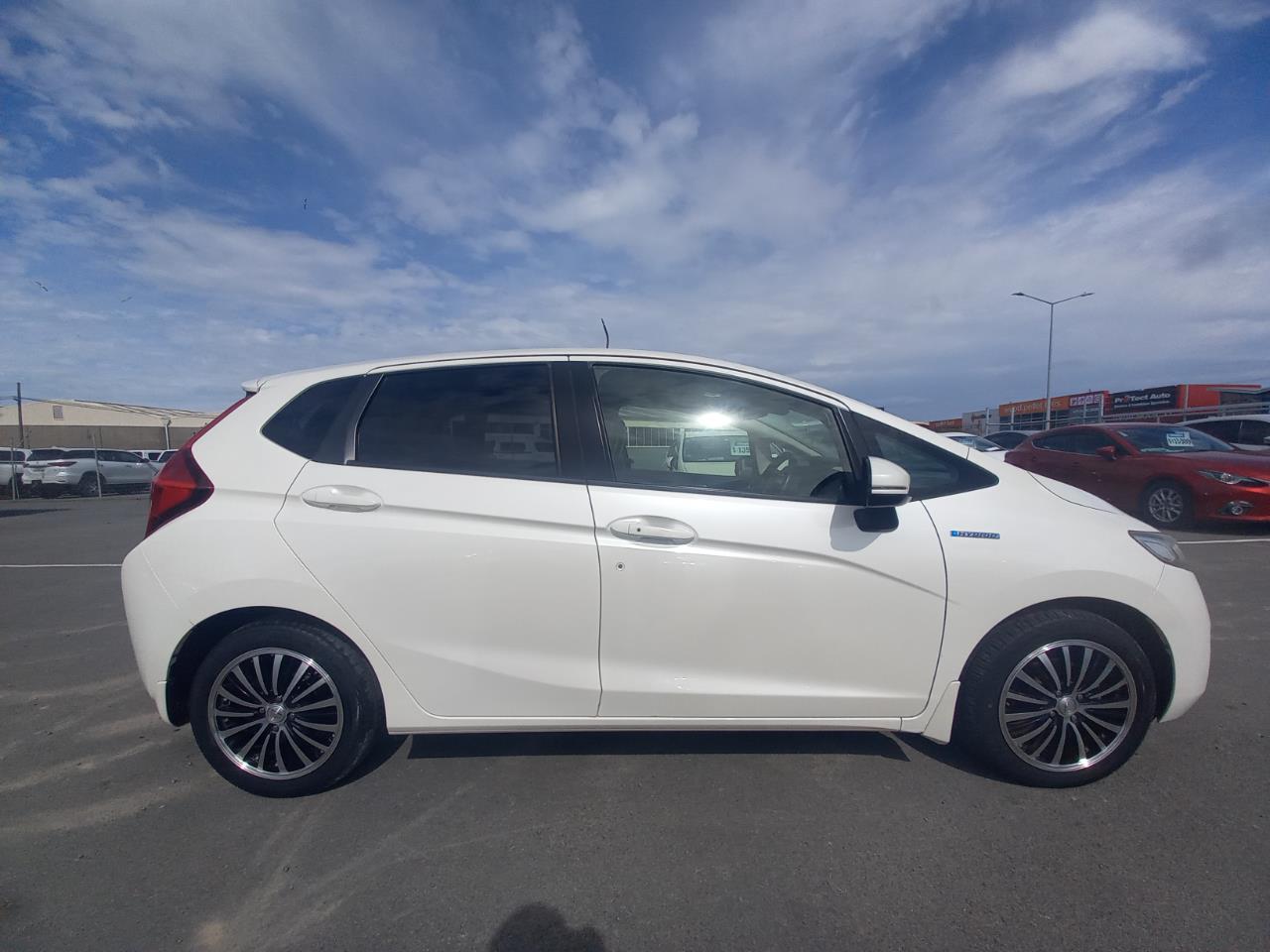 2013 Honda Fit Jazz Hybrid Late Shape