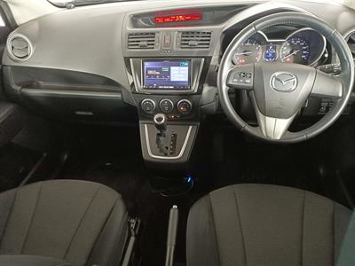 2013 Mazda Premacy 