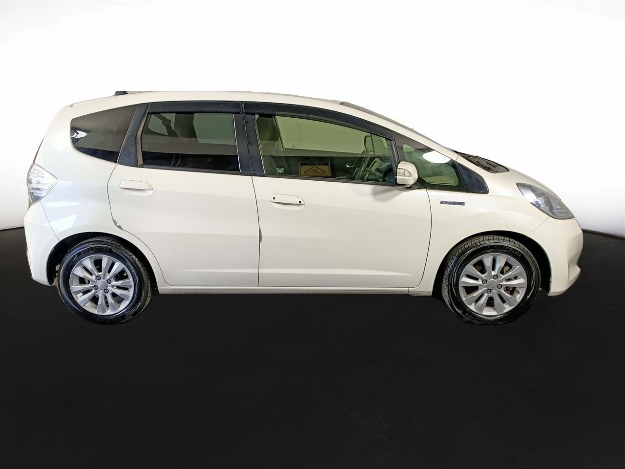 2013 Honda Fit Jazz Hybrid