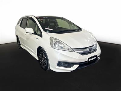 2013 Honda Fit Jazz Shuttle Hybrid