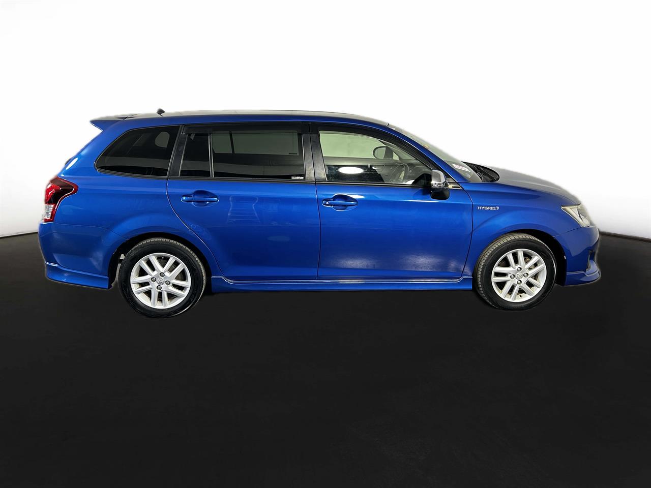 2014 Toyota Corolla Fielder Hybrid Aero Tourer