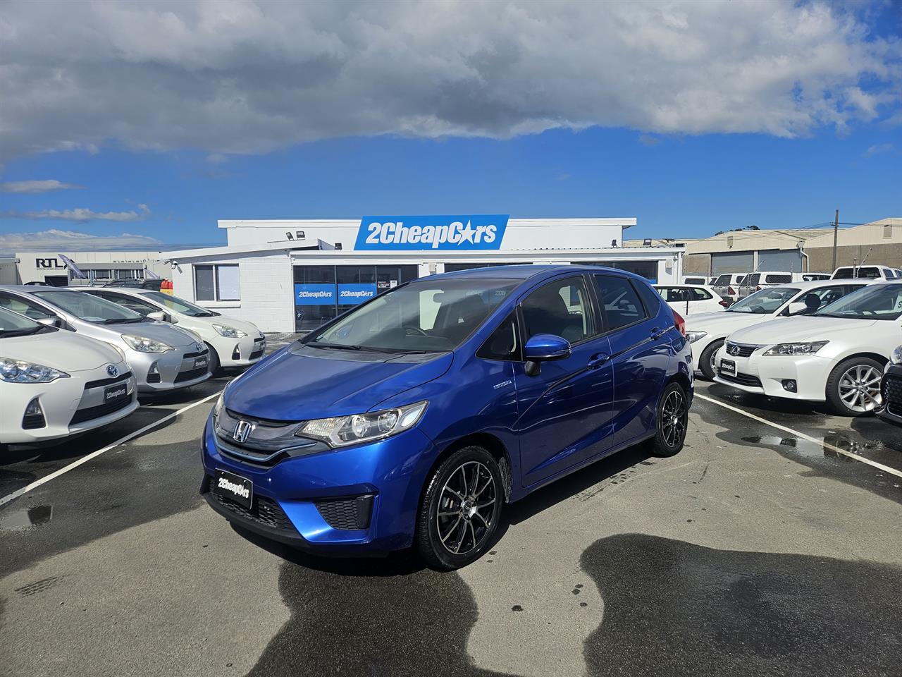 2014 Honda Fit Jazz Hybrid Late Shape