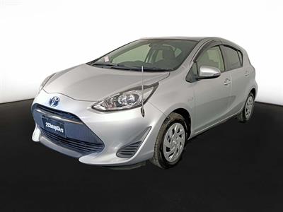 2017 Toyota Aqua Hybrid New Shape