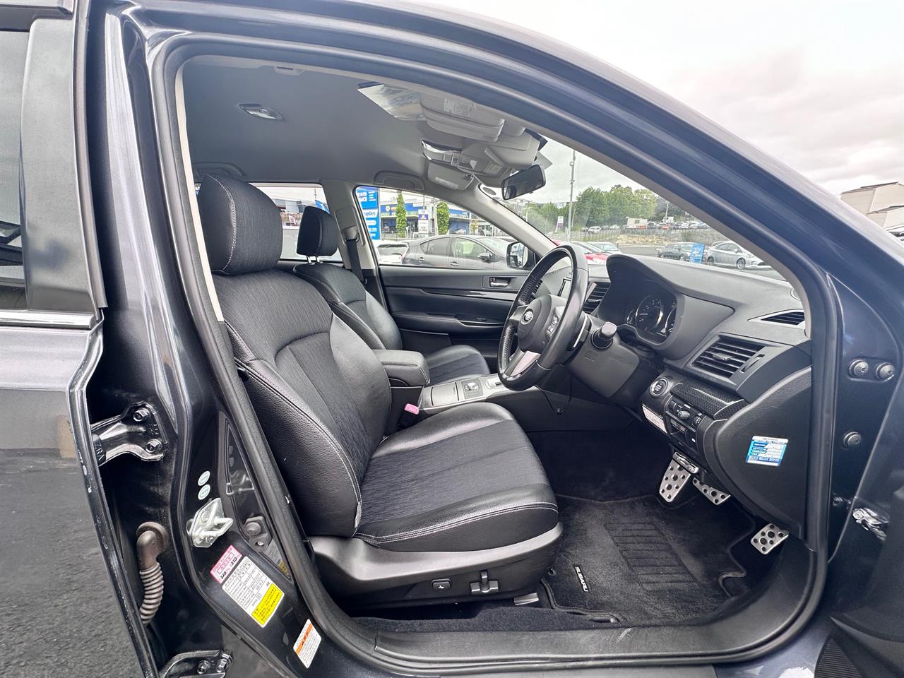 2012 Subaru outback New Shape AWD