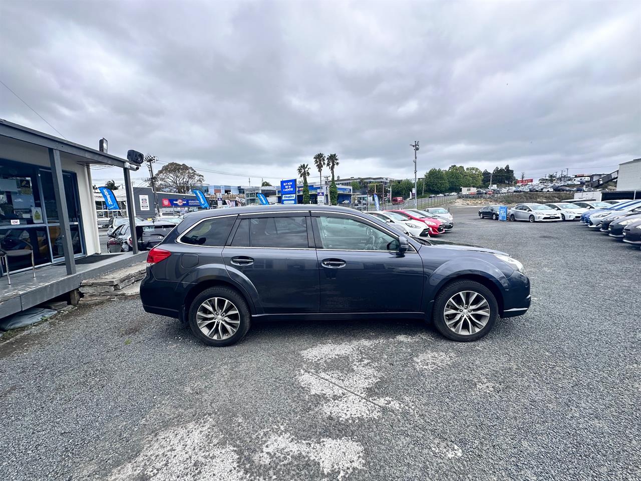 2012 Subaru outback New Shape AWD