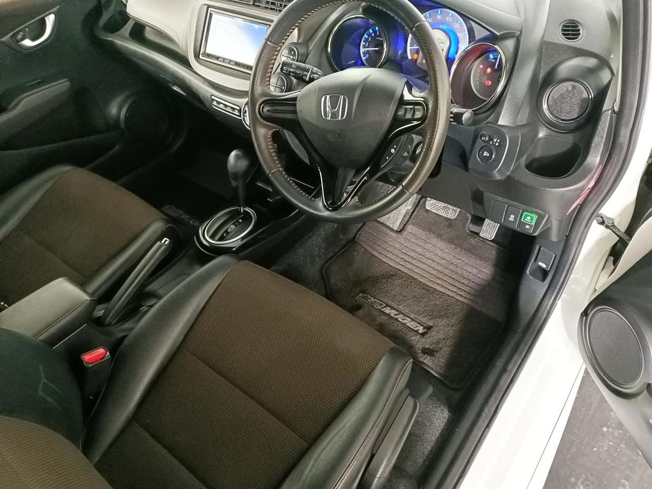 2012 Honda Fit Shuttle Hybrid