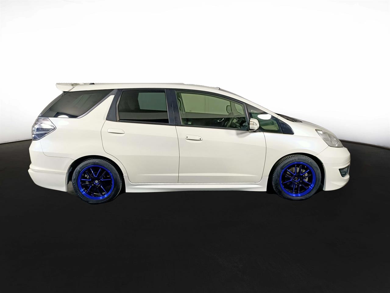 2012 Honda Fit Shuttle Hybrid