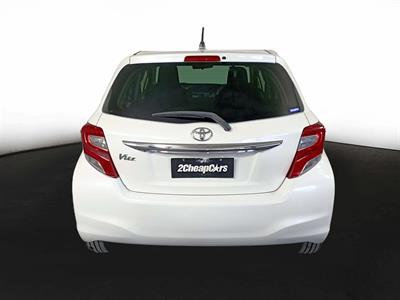 2015 Toyota Vitz 