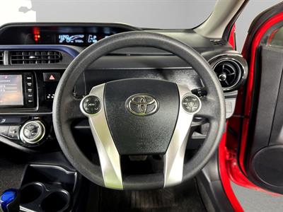 2015 Toyota Aqua S