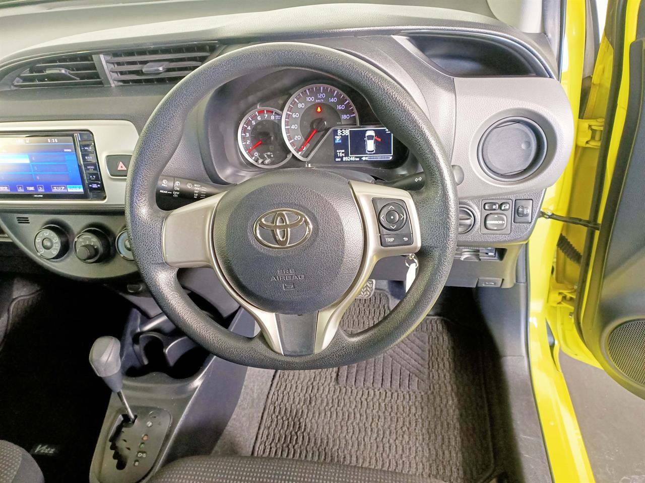 2014 Toyota Vitz 