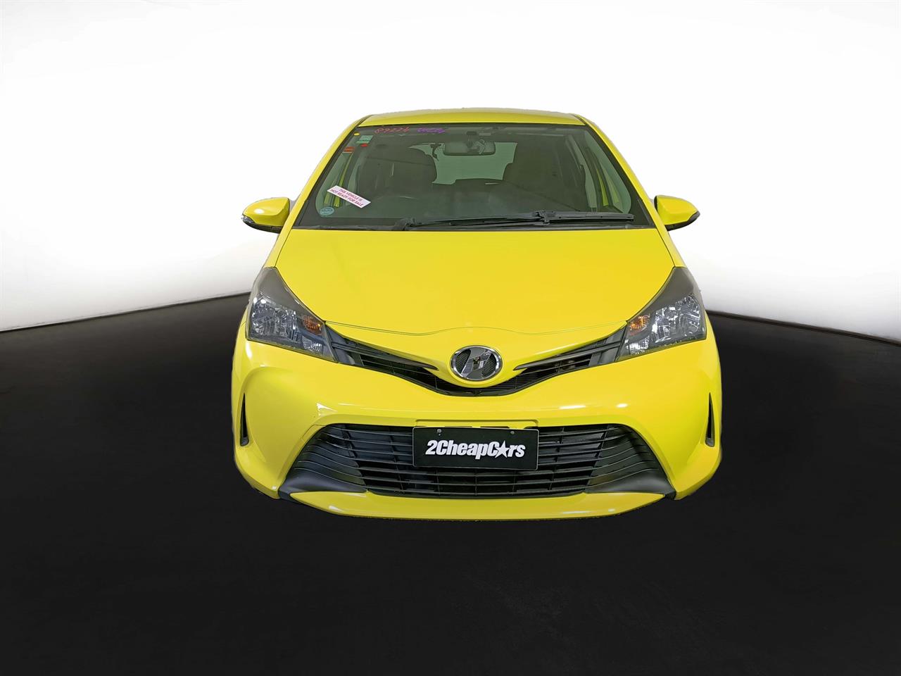 2014 Toyota Vitz 