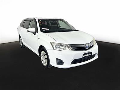 2013 Toyota Corolla Fielder Hybrid