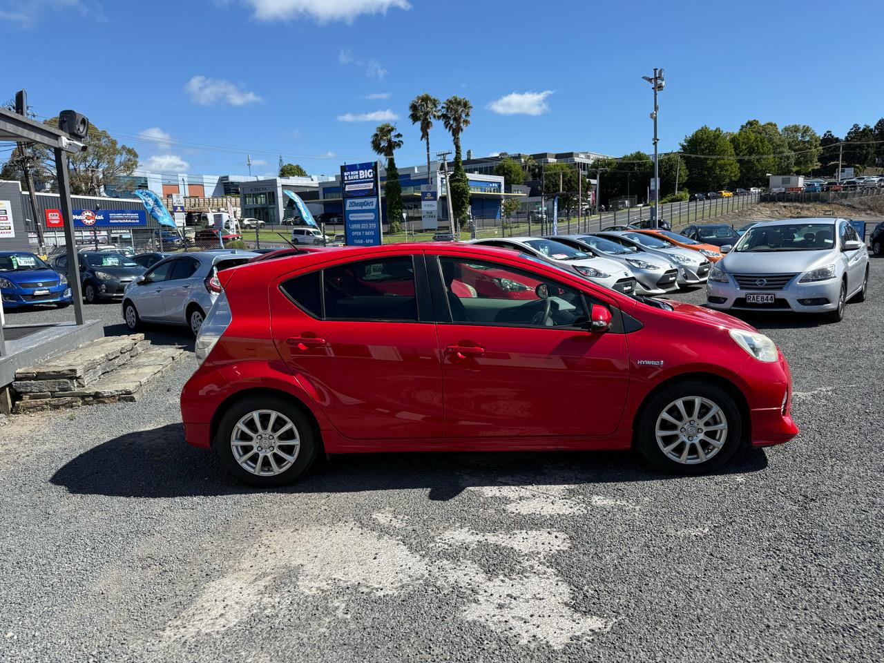 2012 Toyota Aqua Hybrid