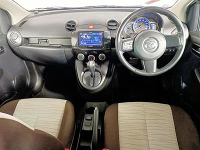 2013 Mazda Demio 2 Sky Active