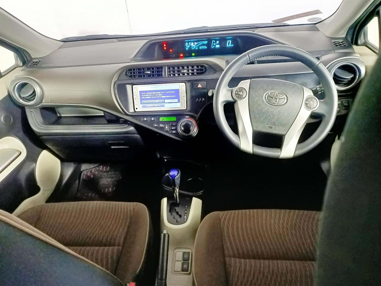 2013 Toyota Aqua Hybrid