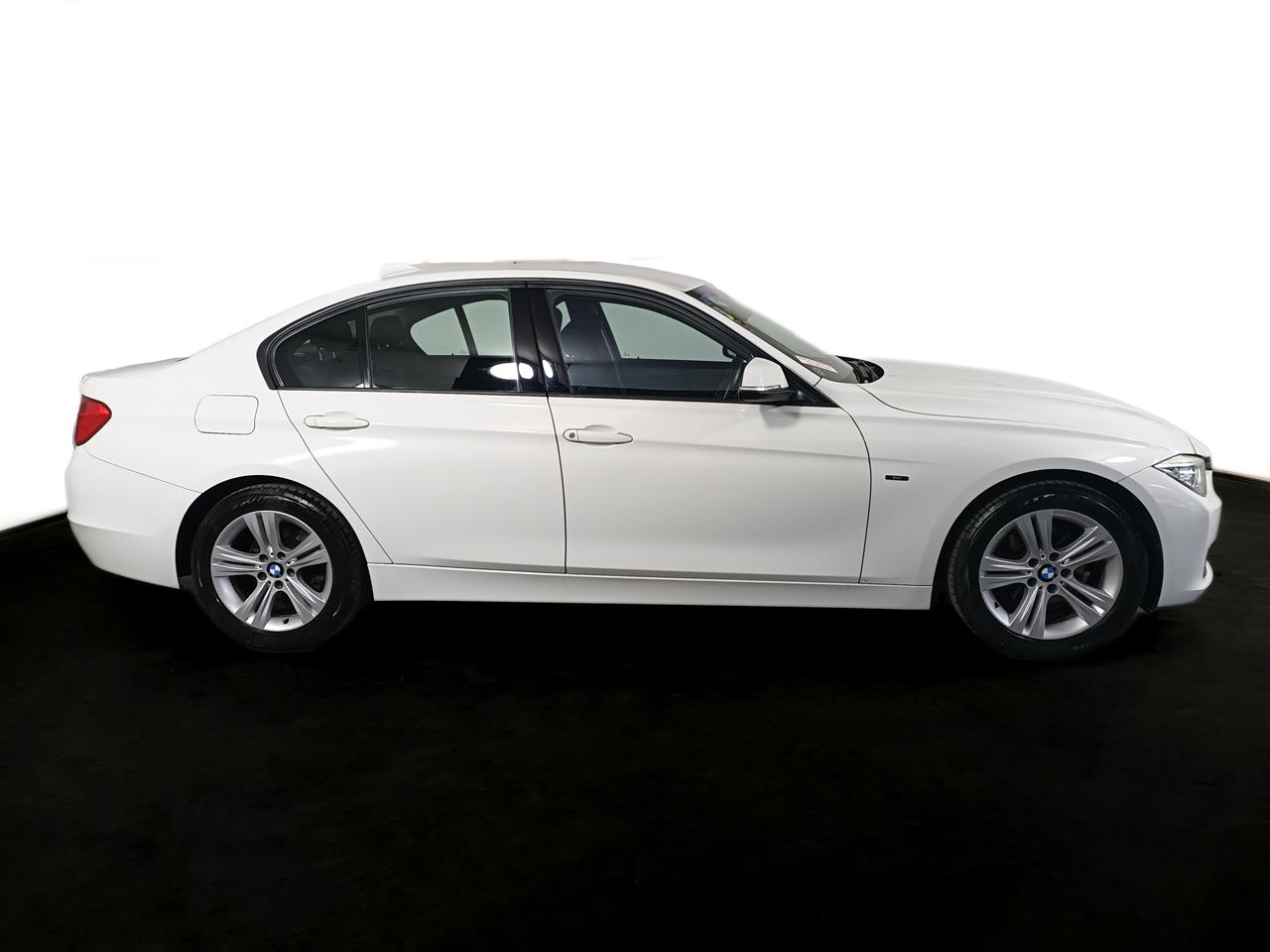 2013 BMW 320D Sports