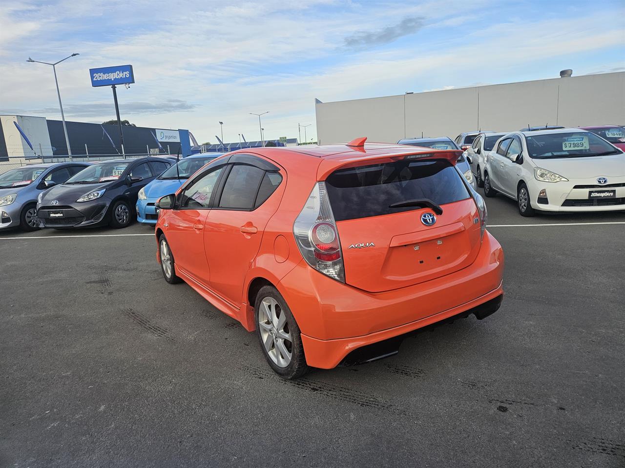 2013 Toyota Aqua Hybrid