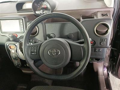 2015 Toyota SPADE 