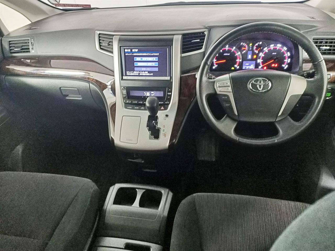 2012 Toyota Vellfire 