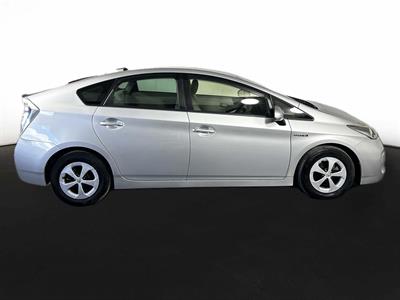 2014 Toyota Prius Hybrid