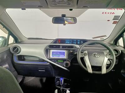 2013 Toyota Aqua Hybrid