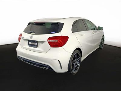 2013 Mercedes-Benz A180 Sports