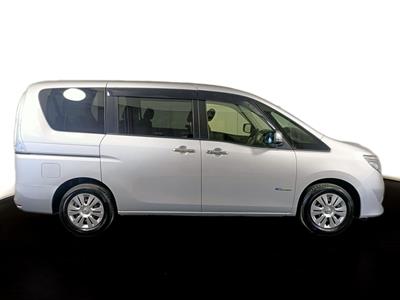 2016 Nissan Serena Hybrid