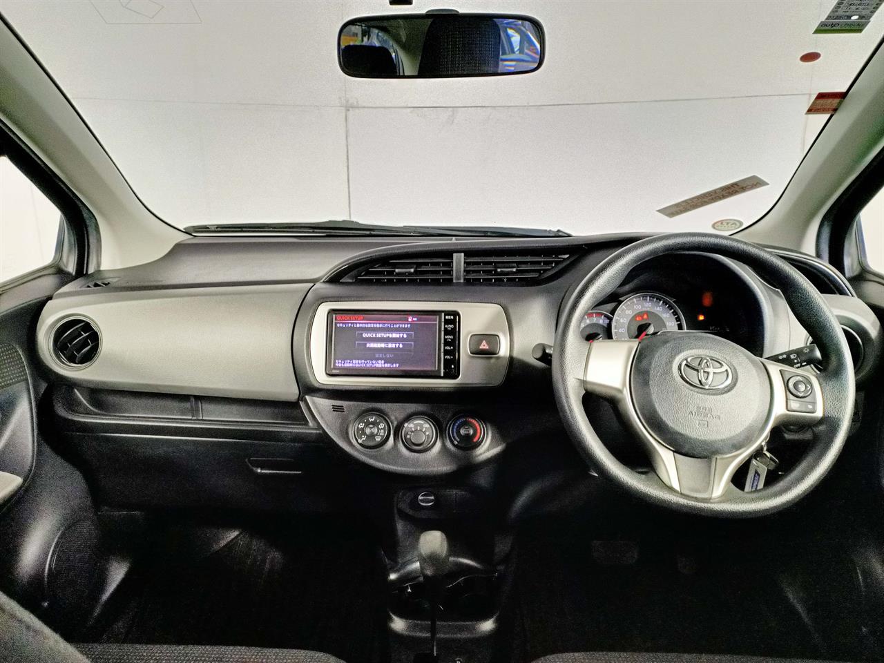 2015 Toyota Vitz 