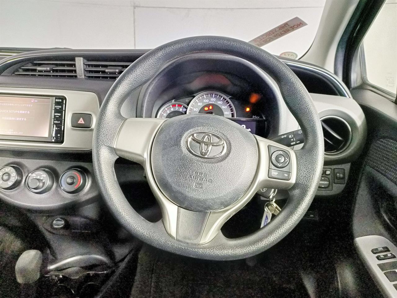 2015 Toyota Vitz 