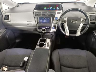 2012 Toyota Prius Alpha 7 Seats