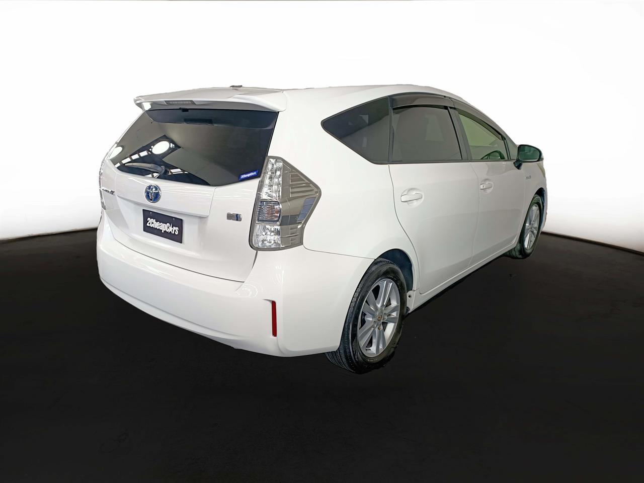 2012 Toyota Prius Alpha 7 Seats