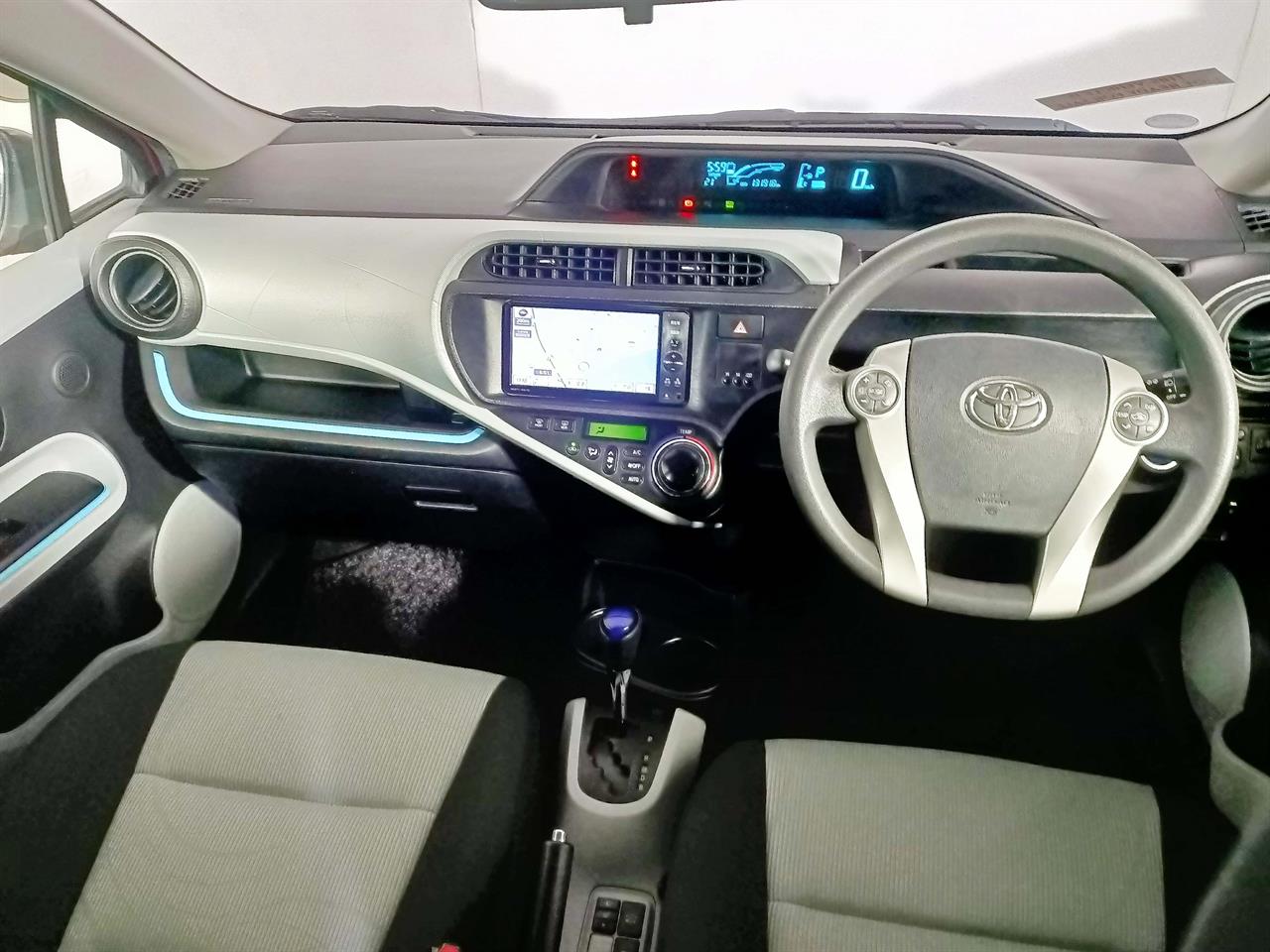 2012 Toyota Aqua Hybrid