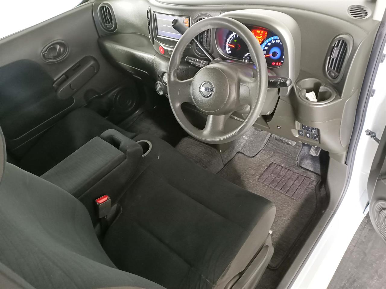 2015 Nissan Cube 