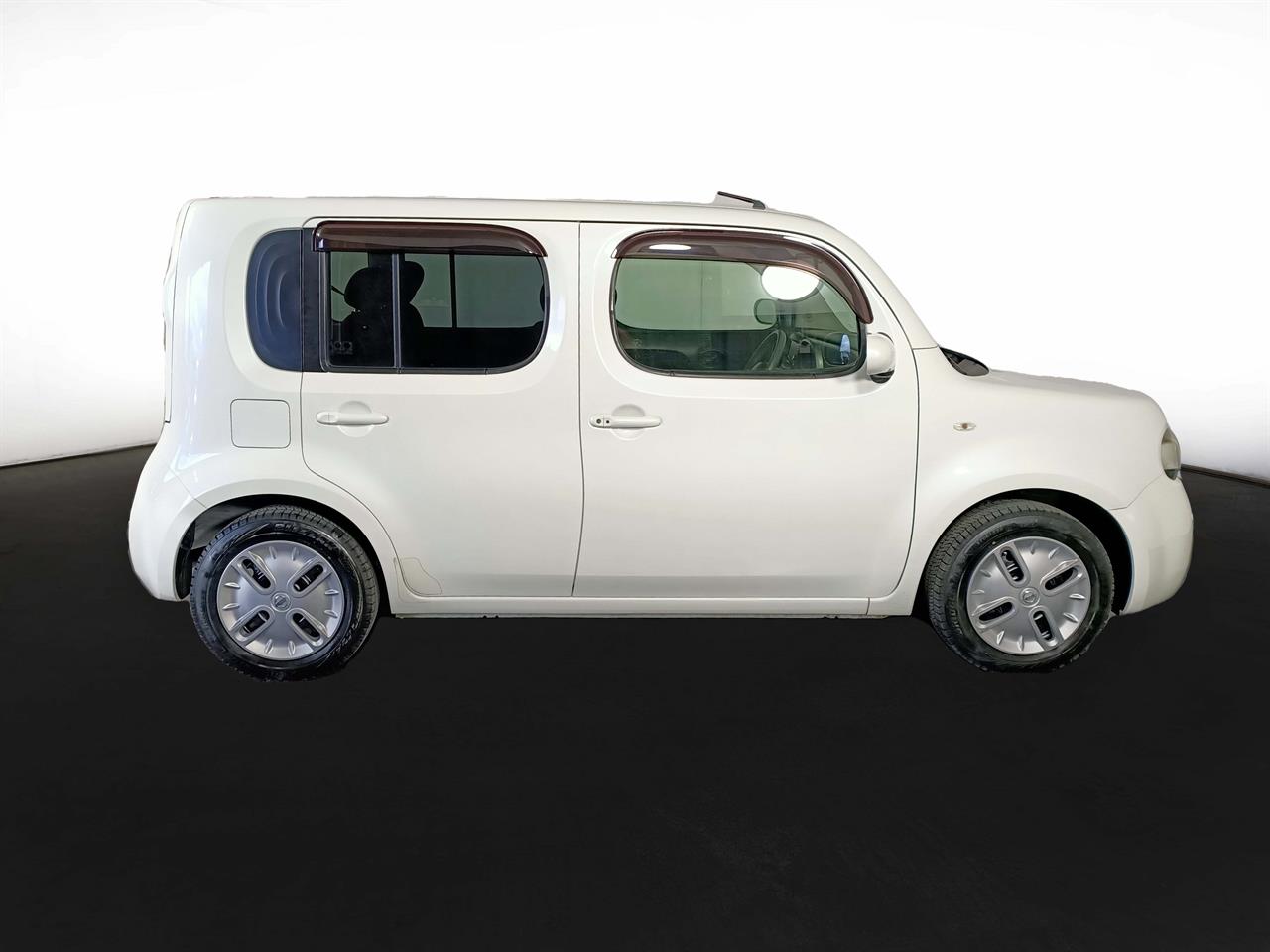 2015 Nissan Cube 