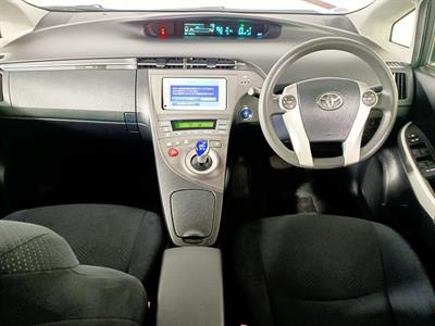 2013 Toyota Prius Hybrid