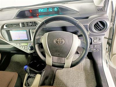 2012 Toyota Aqua Hybrid