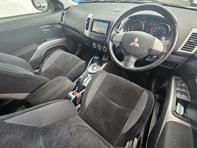 2012 Mitsubishi Outlander 7 Seats