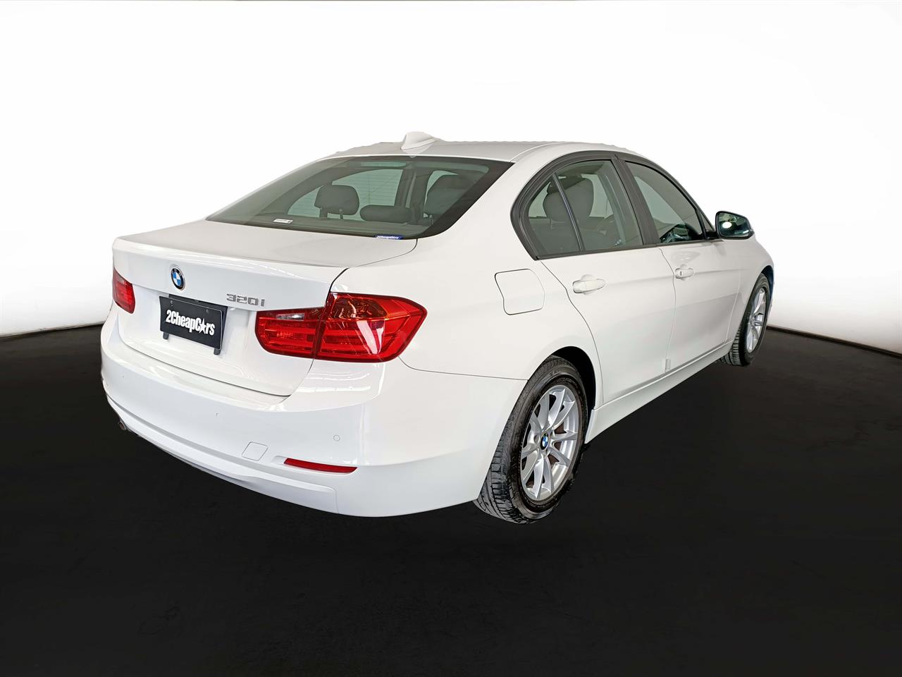 2012 BMW 320i 