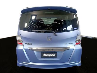 2013 Honda Freed Hybrid