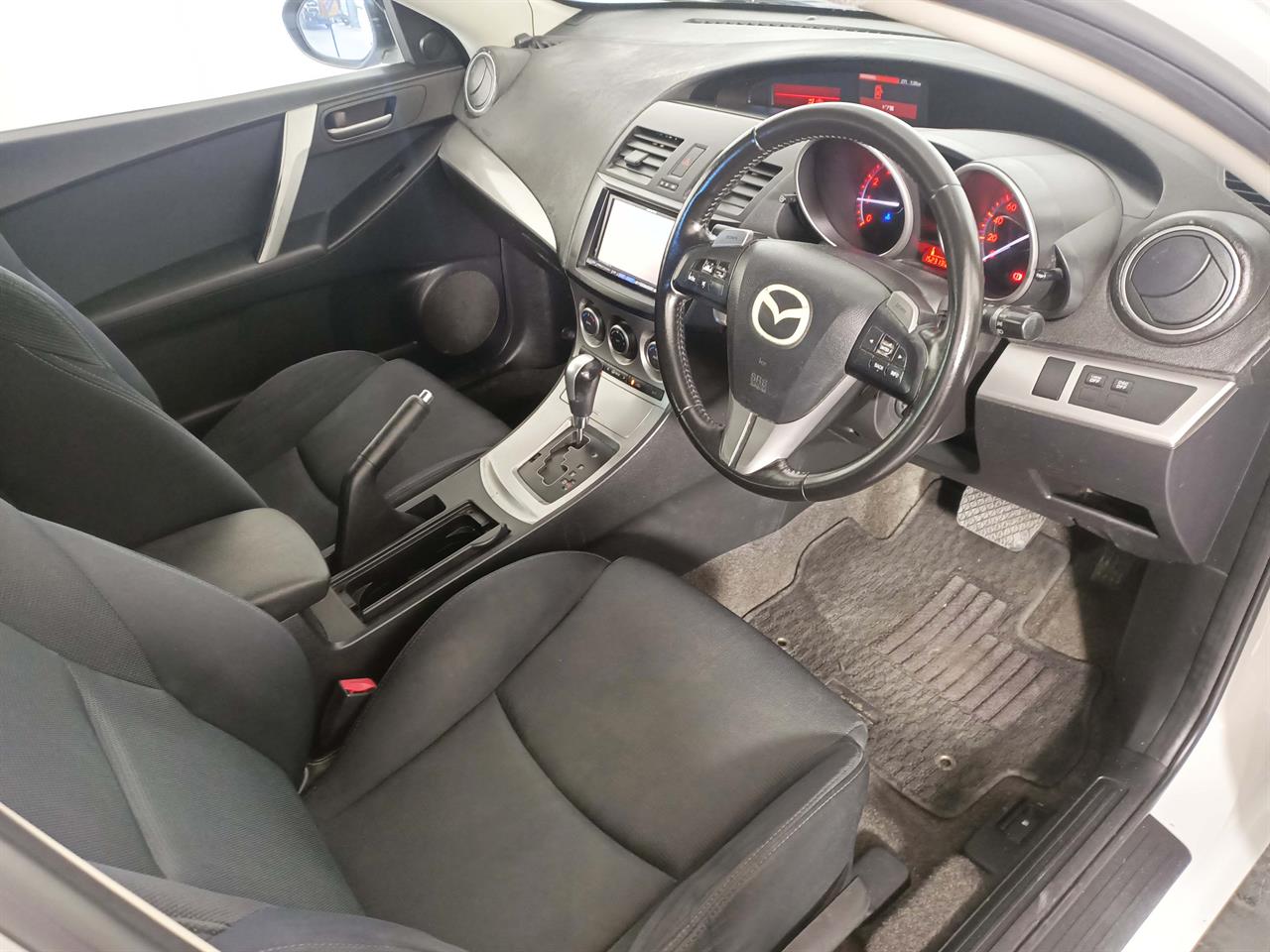 2009 Mazda Axela 3