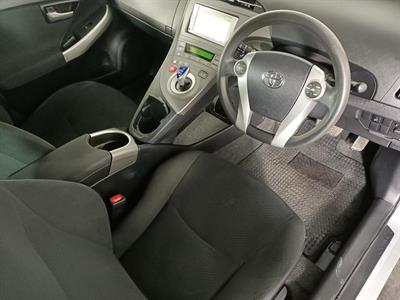 2013 Toyota Prius Hybrid