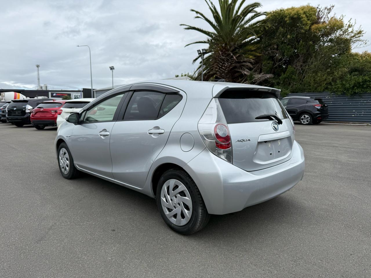 2012 Toyota Aqua Hybrid