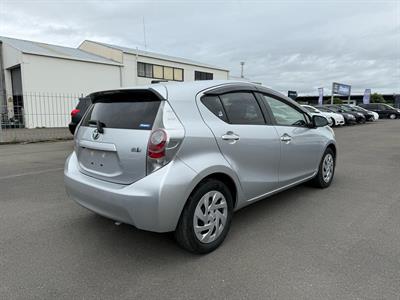 2012 Toyota Aqua Hybrid