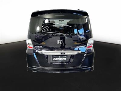 2012 Honda Freed Hybrid