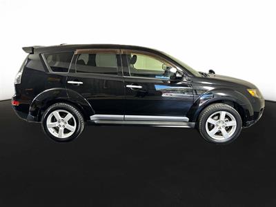 2009 Mitsubishi Outlander 7 Seats