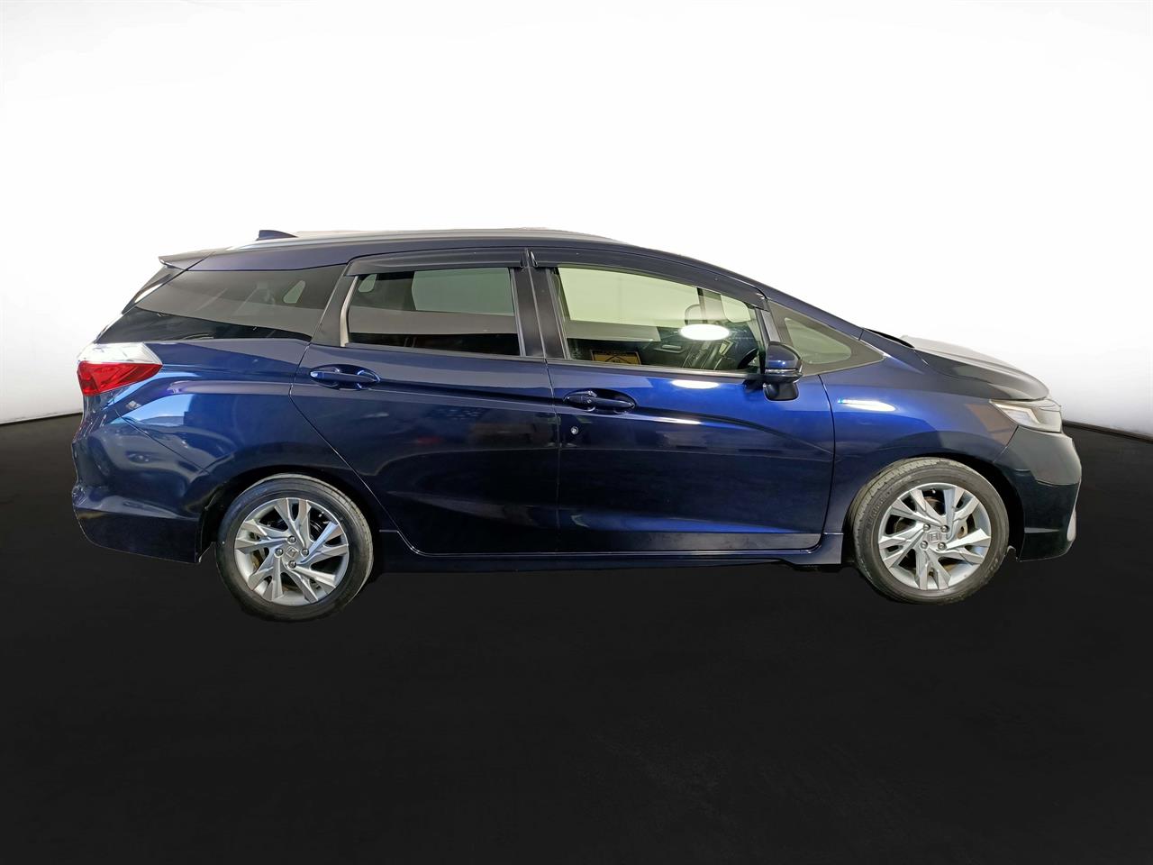 2015 Honda Fit Shuttle Hybrid